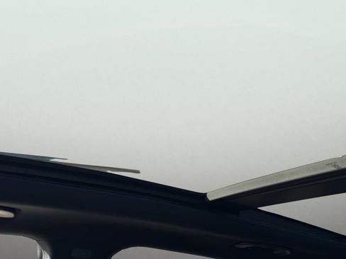 Certified 2026 Mercedes-Benz GLC 300 4MATIC image 18