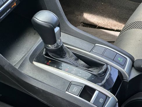 Used 2021 Honda Civic EX image 18