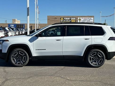 New 2026 Jeep Cherokee Laredo AWD/4WD image 6