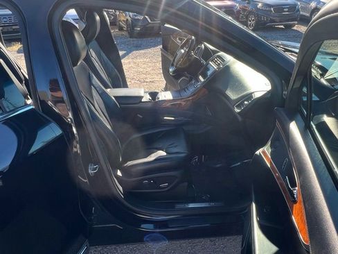 Used 2019 Lincoln Nautilus Reserve image 17