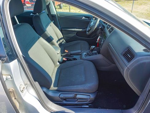Used 2015 Volkswagen Jetta S FWD image 20