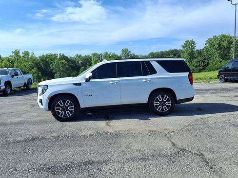 Used 2023 GMC Yukon AT4 w/ AT4 Premium Plus Package AWD/4WD image 43