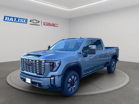 New 2026 GMC Sierra 3500 Denali w/ Technology Package image 3