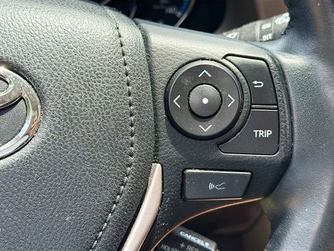 Used 2017 Toyota RAV4 Limited FWD image 20