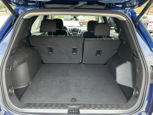 Used 2022 Chevrolet Equinox LT image 17