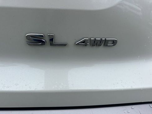 Used 2023 Nissan Pathfinder SL w/ SL Premium Package image 30