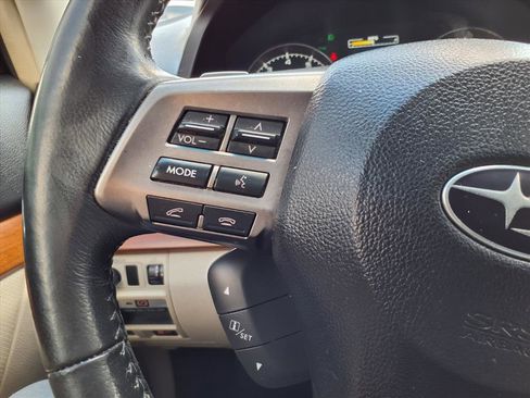 Used 2014 Subaru Outback 2.5i Limited image 17
