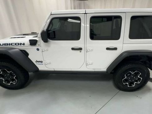 Used 2022 Jeep Wrangler Unlimited Rubicon 4xe w/ Cold Weather Group AWD/4WD image 5