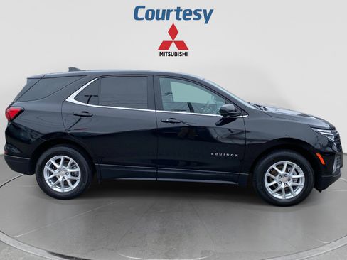 Used 2024 Chevrolet Equinox LT FWD image 8