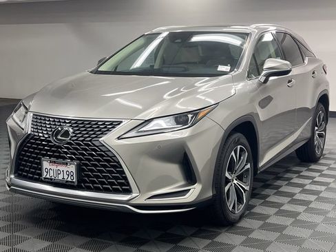 Certified 2022 Lexus RX 350 FWD w/ Premium Package image 2