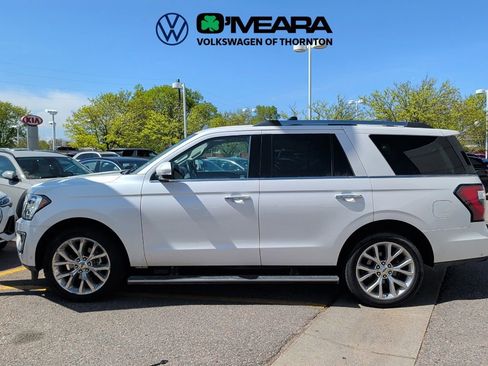 Used 2018 Ford Expedition Limited w/ Equipment Group 302A AWD/4WD image 3