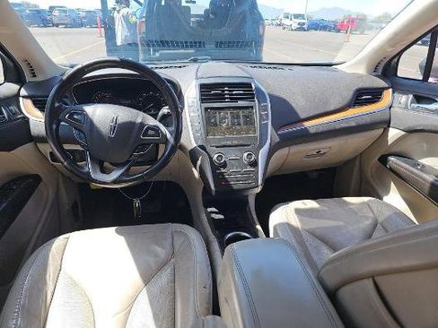 Used 2017 Lincoln MKC Select w/ Select Plus Package AWD/4WD image 10
