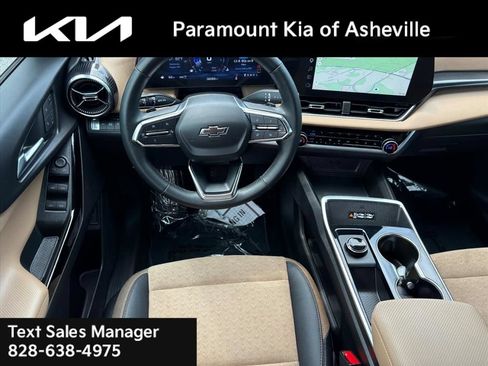Used 2025 Chevrolet Equinox ACTIV w/ Convenience Package III AWD/4WD image 24
