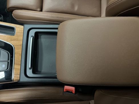 Used 2022 Audi Q5 e Prestige w/ Prestige Package image 22