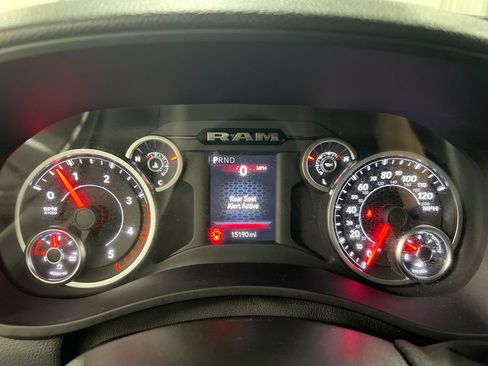 Used 2025 RAM 2500 Tradesman AWD/4WD image 12