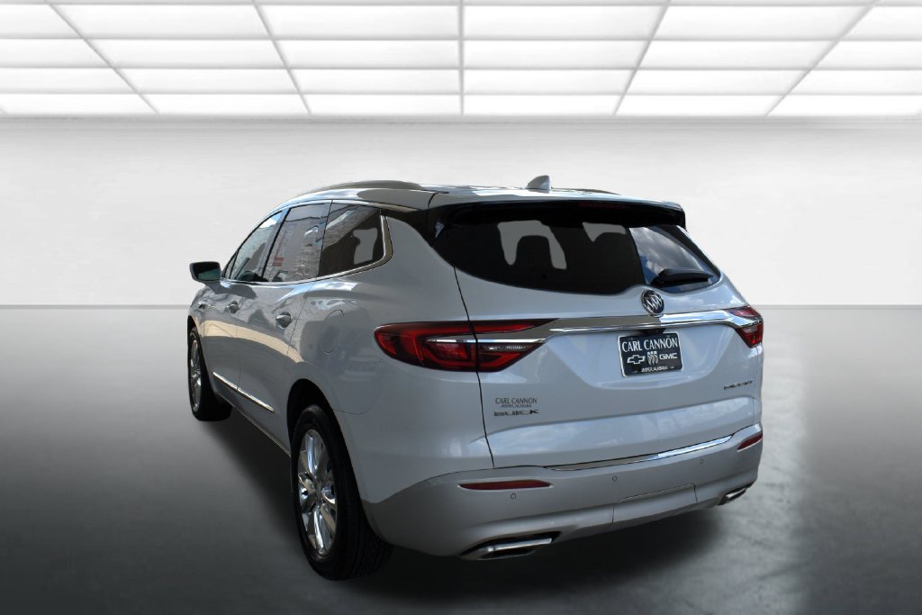 Used 2018 Buick Enclave Premium w/ Experience Buick Package FWD image 8