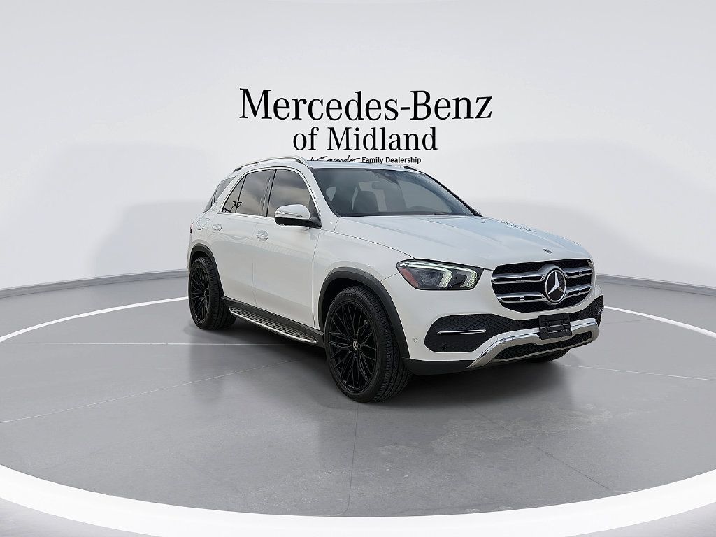 Used 2021 Mercedes-Benz GLE 350 4MATIC w/ 3rd Row Seat Package image 2