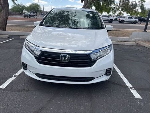 Used 2024 Honda Odyssey Touring image 5