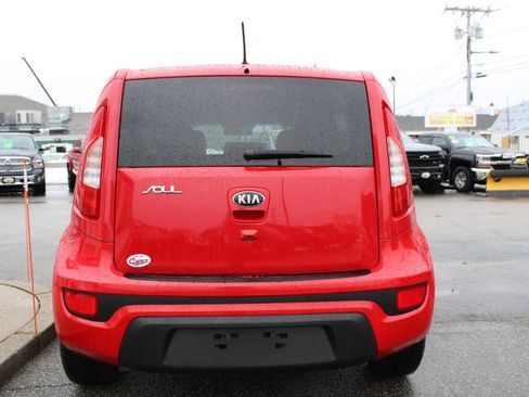 Used 2013 Kia Soul + w/ Audio Pkg image 9
