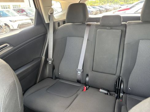Used 2026 Kia Sportage LX FWD image 38