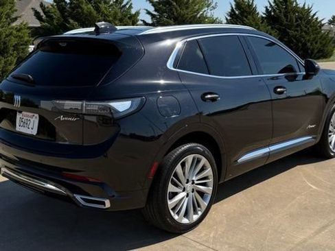 Used 2024 Buick Envision Avenir AWD/4WD image 10
