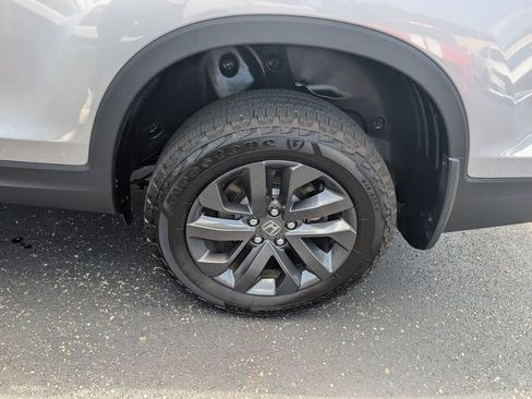 Used 2024 Honda Ridgeline Sport image 24
