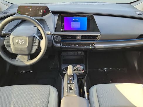 Certified 2024 Toyota Prius XLE AWD/4WD image 11