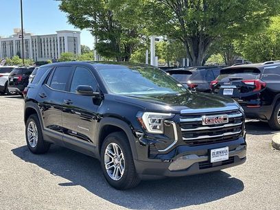 Used 2025 GMC Terrain Elevation