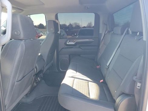 Used 2025 Chevrolet Silverado 2500 LT w/ Convenience Package image 20