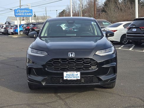 Certified 2023 Honda HR-V LX image 2