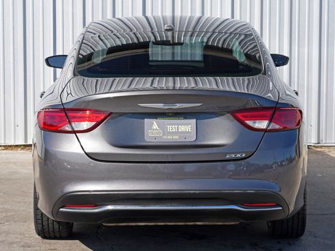 Used 2015 Chrysler 200 Limited w/ Convenience Group image 43