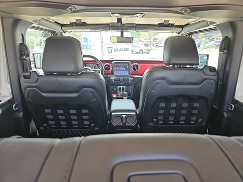 Used 2021 Jeep Wrangler Rubicon AWD/4WD image 20