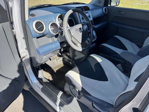 Used 2003 Honda Element EX image 10
