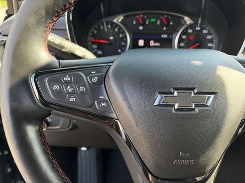 Used 2023 Chevrolet Equinox RS AWD/4WD image 17