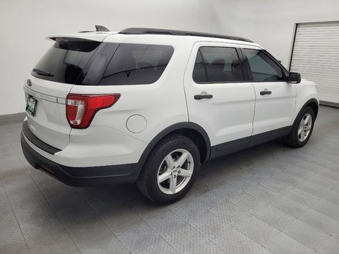 Used 2018 Ford Explorer FWD image 10