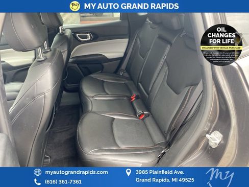 Used 2023 Jeep Compass Limited AWD/4WD image 16