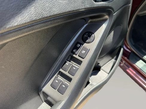 Used 2018 Kia Forte LX w/ LX Popular Package FWD image 19
