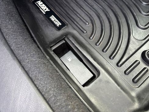 Used 2021 Subaru Crosstrek 2.0i Premium w/ Moonroof Package AWD/4WD image 32