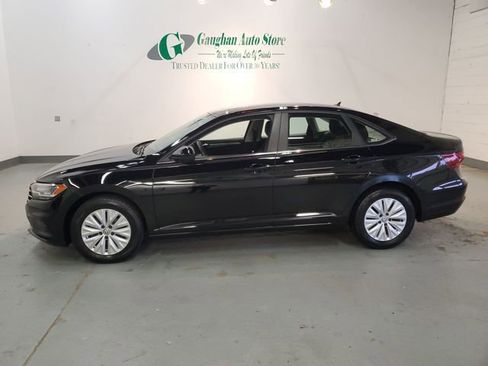 Used 2019 Volkswagen Jetta S image 3