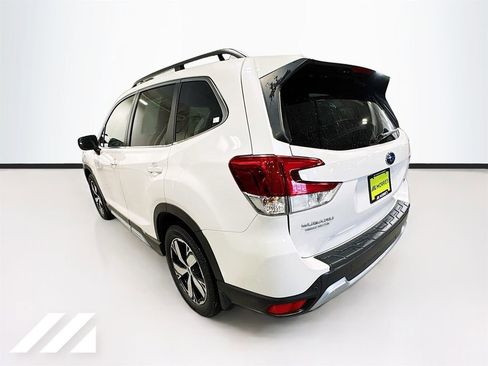 Used 2021 Subaru Forester Touring w/ Popular Package #2 image 7