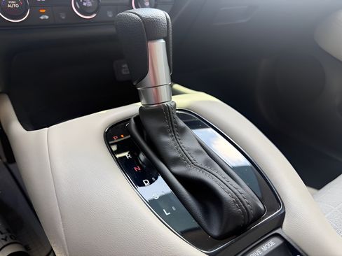 Certified 2023 Honda HR-V LX image 19