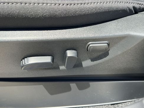 New 2026 Nissan Frontier SV RWD image 10