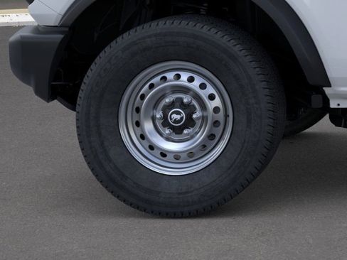 New 2025 Ford Bronco 4-Door image 22