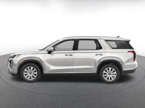 Used 2024 Hyundai Palisade SEL FWD image 3