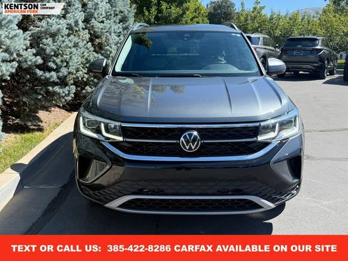 Used 2023 Volkswagen Taos SEL image 2