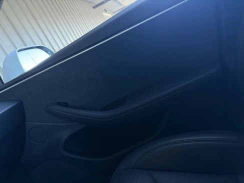 Used 2024 Tesla Model 3 Long Range AWD/4WD image 34