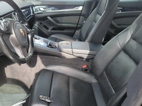 Used 2015 Porsche Panamera 4 AWD/4WD image 8