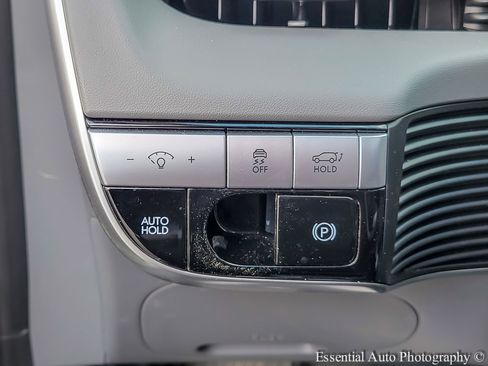 Used 2024 Hyundai Ioniq 5 SEL RWD image 14