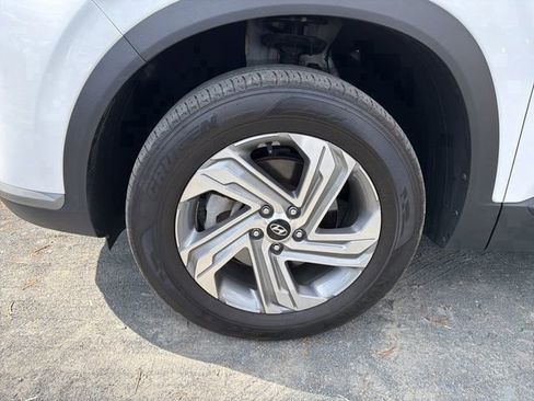 Certified 2023 Hyundai Santa Fe SEL image 5