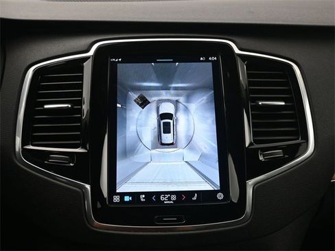 Used 2024 Volvo XC90 B6 Plus w/ Protection Package Premier image 20
